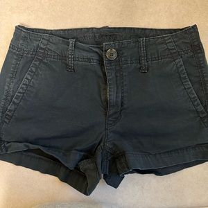 American Eagle Outfitters | Womens Size 2 black Favorite Shorts